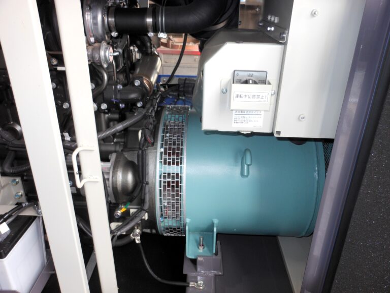 DCA-45LSYB 45KVA ワンタッチ切替方式3電源機 ビックタンク エコベース デンヨー 新古品 特価販売