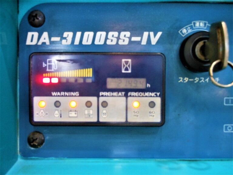 DA-3100SS-IV　100V　3.1KVAインバ－タ　　 デンヨ－　中古発電機