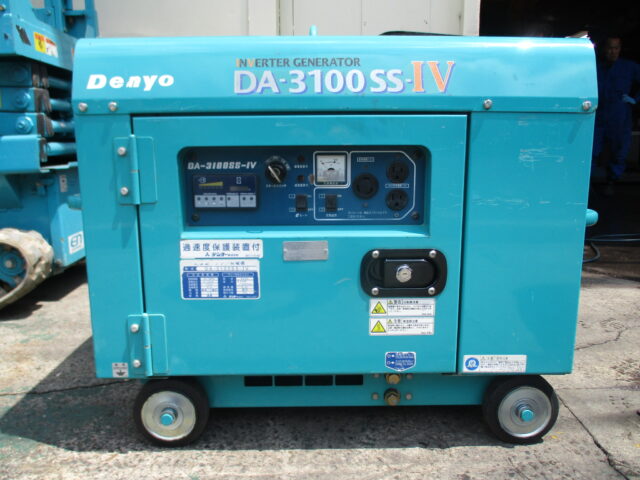 DA-3100SS-IV　100V　3.1KVA　インバーター　デンヨー　中古発電機