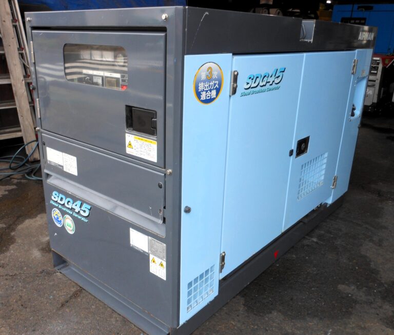 SDG45S-3B1　45KVA　200⇔400V切替仕様　使用時間が少ない中古発電機　北越工業