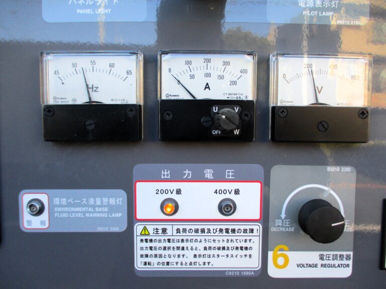 DCA-100LSIE　100KVA　200⇔400V切替仕様　デンヨー　エコベース　中古発電機