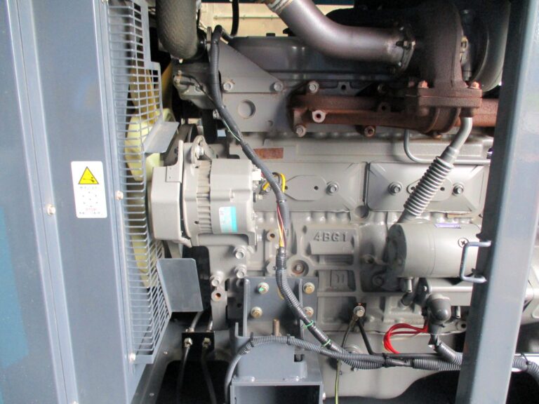 SDG60S-7A6 60KVA 中古発電機 AIRMAN 200⇔400V切替仕様 大容量燃料タンク オイルフェンス一体型