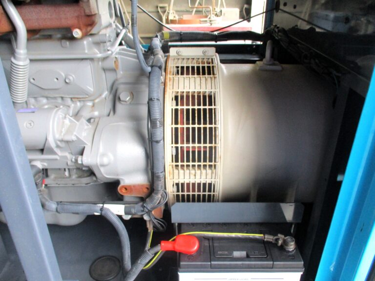 SDG60S-7A6 60KVA 中古発電機 AIRMAN 200⇔400V切替仕様 大容量燃料タンク オイルフェンス一体型