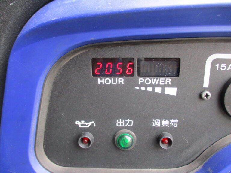 EF5500iSDE　単相100/200V 同時出力　5.5KVA　ヤマハ