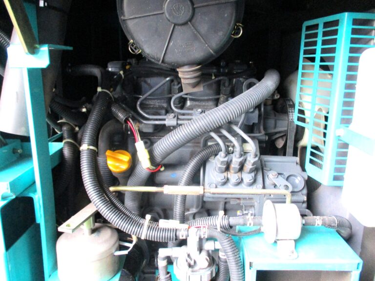 DCW-350ES エンジンCO2溶接機 デンヨー