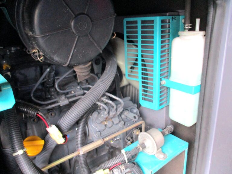 DCW-350ES エンジンCO2溶接機 デンヨー