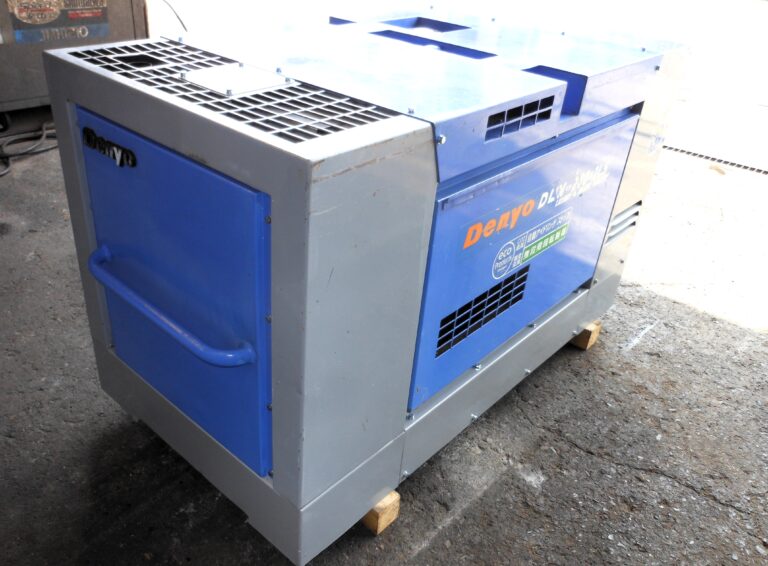 DLW-200×2LS 2人用 中古溶接機 デンヨー