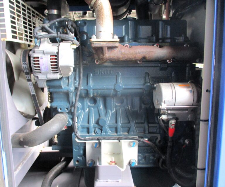 DCA-25LSKE　25KVA　中古発電機　デンヨー　エコベース　切替方式3電源機