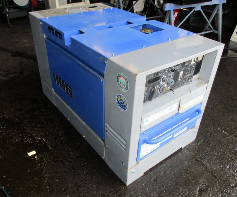 DLW-200×2LS 2人用 中古溶接機 デンヨー
