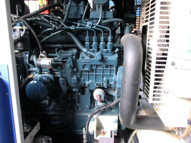 DCA-45LSK　45KVA　中古発電機　デンヨー　ﾜﾝﾀｯﾁ切替方式3電源機