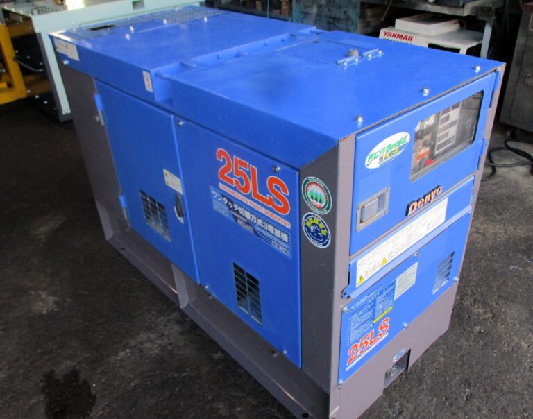 DCA-25LSKE 25KVA 中古発電機 デンヨー エコベース 切替方式3電源機