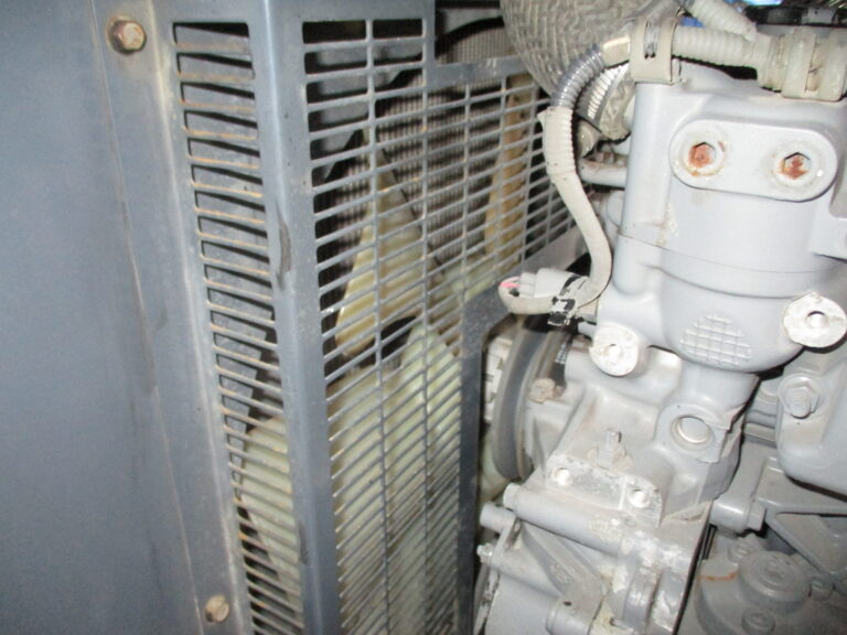 SDG60SL-5B1　60KVA　中古発電機　AIRMAN　200⇔400V切替仕様　ｵｲﾙﾌｪﾝｽ一体型