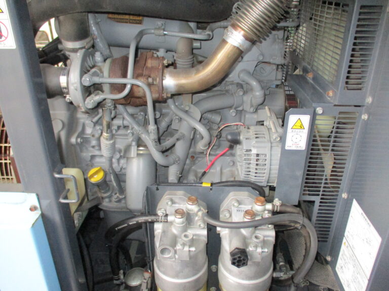 SDG60SL-5B1　60KVA　中古発電機　AIRMAN　200⇔400V切替仕様　ｵｲﾙﾌｪﾝｽ一体型