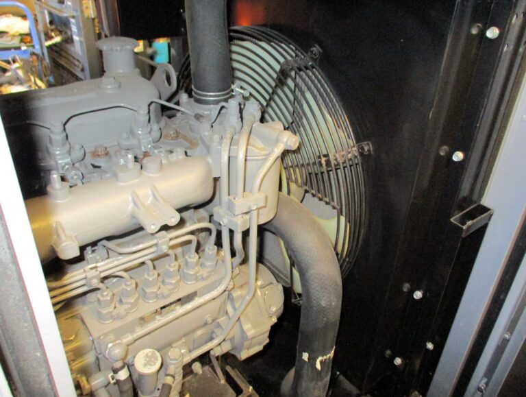 DG1000MI 100KVA 新ダイワ 稼働時間が少ない