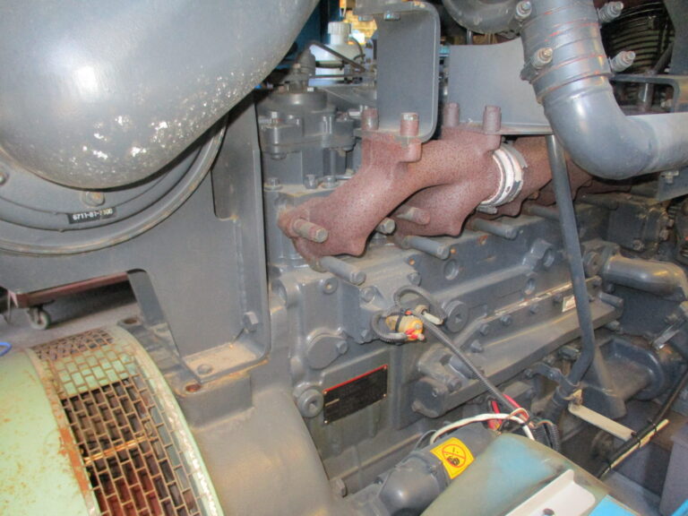 DCA-220ESK 220KVA 中古発電機 デンヨー