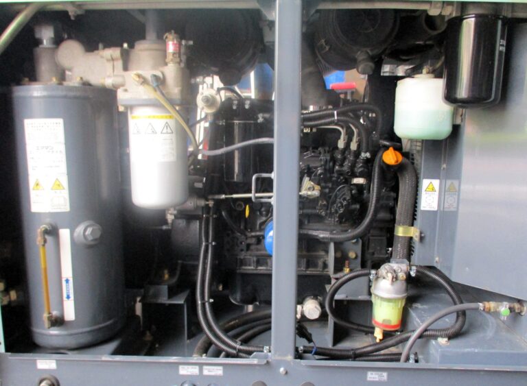 PDS175SC-5C3　50馬力　中古ｺﾝﾌﾟﾚｯｻｰ　AIRMAN　ｱﾌﾀｰｸｰﾗｰ仕様