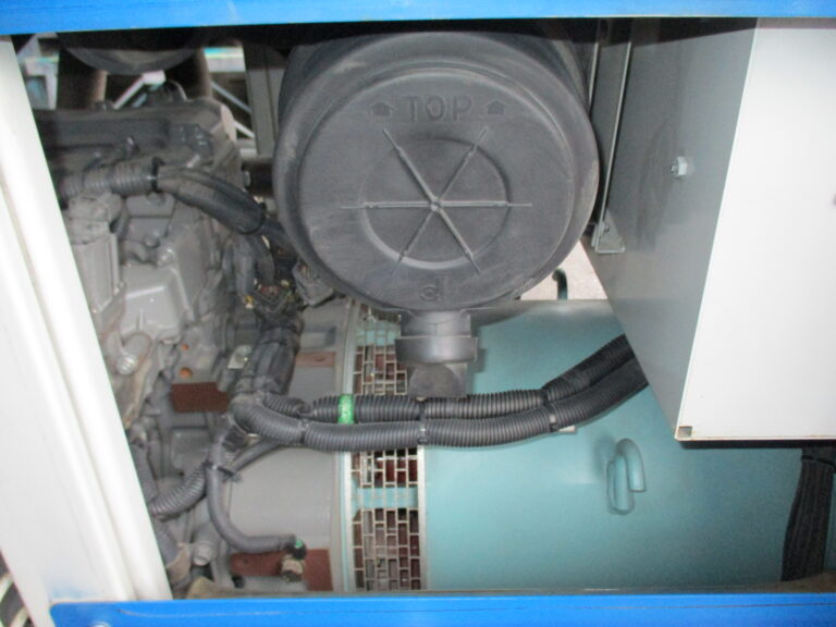 DCA-60LSI 60KVA 中古発電機 デンヨー ワンタッチ切替方式3電源機