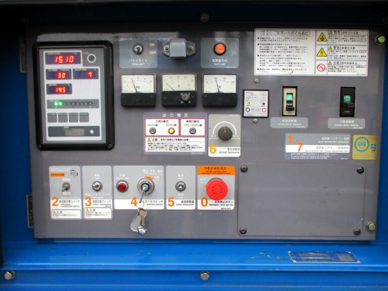 DCA-60LSI 60KVA 中古発電機 デンヨー ワンタッチ切替方式3電源機