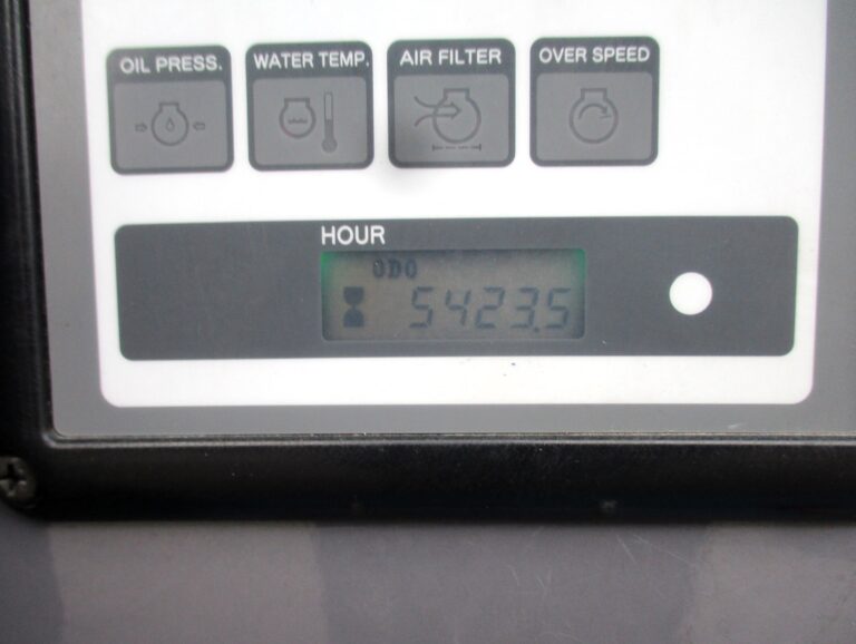 DCA-60LSI 60KVA 中古発電機 デンヨー ワンタッチ切替方式3電源機