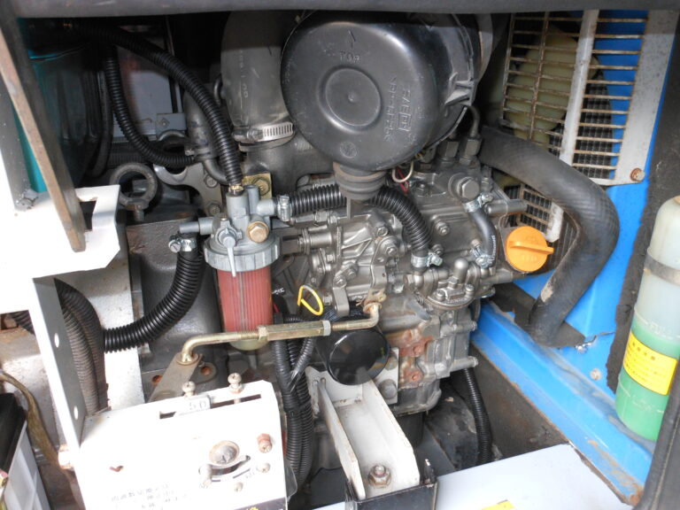 DLW-300ES　1人用　中古溶接機　デンヨー