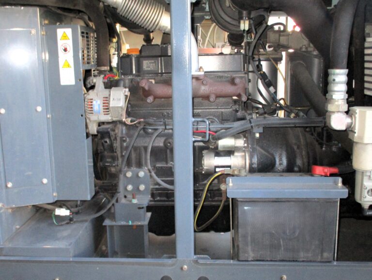 PDS175SC-5C3　50馬力　中古ｺﾝﾌﾟﾚｯｻｰ　AIRMAN　ｱﾌﾀｰｸｰﾗｰ仕様