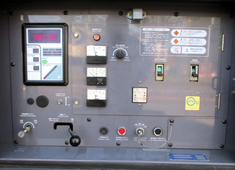 DCA-60ESH 60KVA 中古発電機 デンヨー 200⇔400V切替仕様