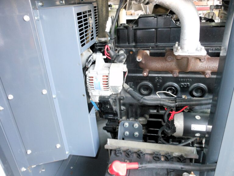 PDS185SC-7C5　５０馬力　中古コンプレッサー　エアマン　アフタークーラー仕様