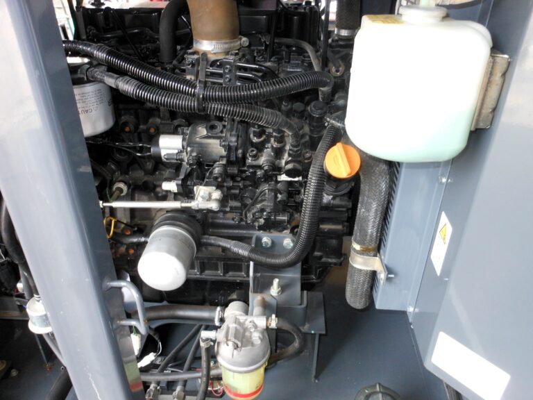 PDS185SC-7C5　５０馬力　中古コンプレッサー　エアマン　アフタークーラー仕様