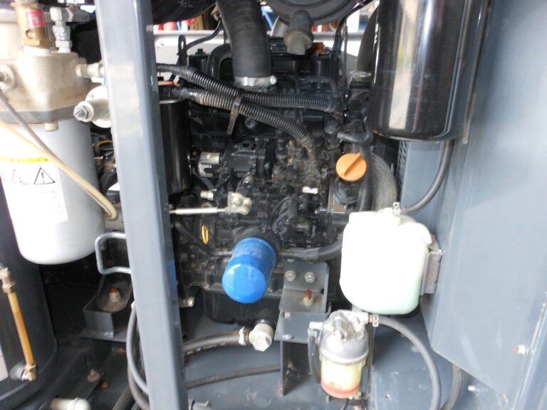 PDS130SC　３５馬力　中古コンプレッサー　エアマン　アフタークーラー仕様