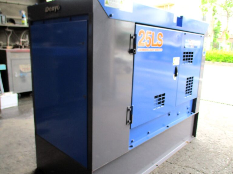 DCA-25LSKB　25KVA　中古発電機　ﾃﾞﾝﾖｰ　ﾜﾝﾀｯﾁ切替方式3電源機　ﾋﾞｯｸﾀﾝｸ