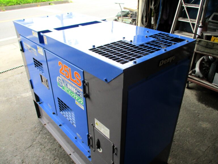 DCA-25LSKB　25KVA　中古発電機　ﾃﾞﾝﾖｰ　ﾜﾝﾀｯﾁ切替方式3電源機　ﾋﾞｯｸﾀﾝｸ