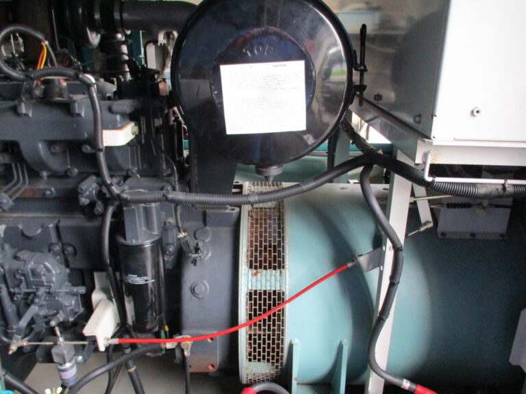 DCA-220ESK　220KVA　中古発電機　デンヨー