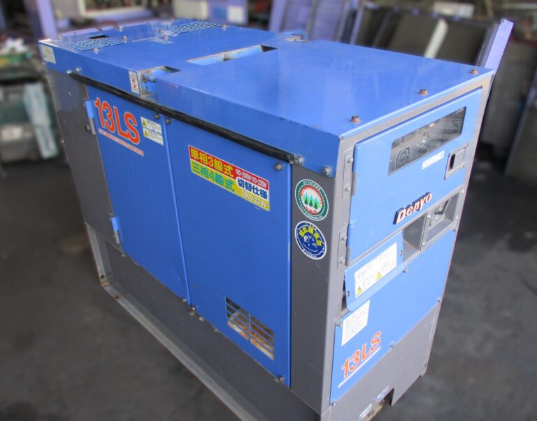 DCA-13LSYB 13KVA 中古発電機 デンヨー リークガード・ビックタンク 三相⇔単相切替仕様