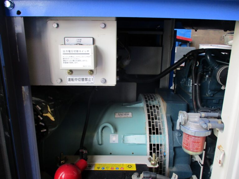 DCA-25LSKB　25KVA　中古発電機　デンヨー　ワンタッチ切替方式３電源機　ビックタンク