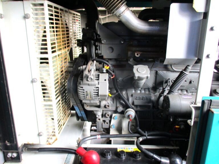 DCA-60ESI2 60KVA デンヨー 中古発電機