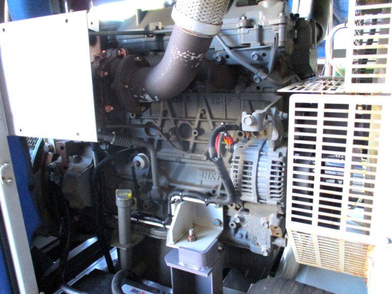 DCA-125LSI 125KVA 中古発電機 デンヨー