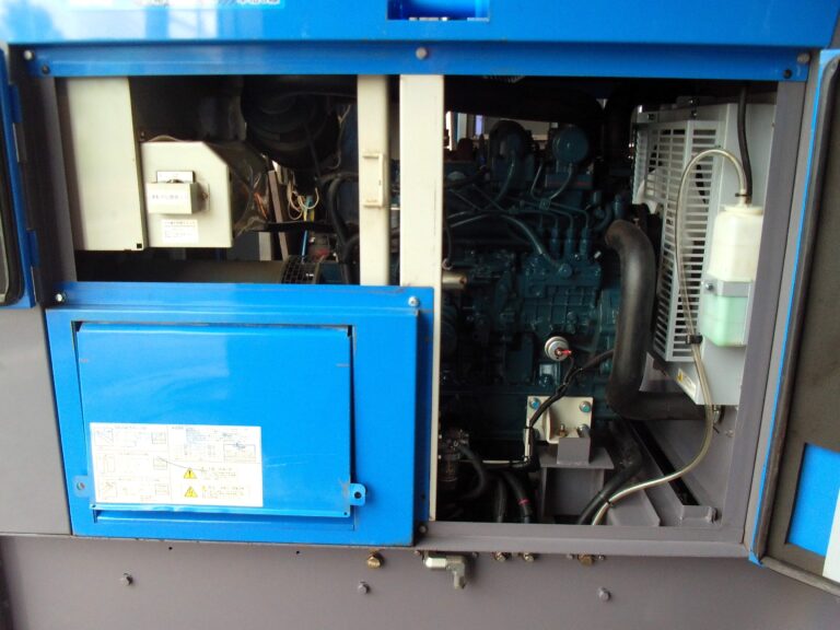 DCA-45LSKE　45KVA　中古発電機　デンヨー　ワンタッチ切替方式３電源機　エコベース