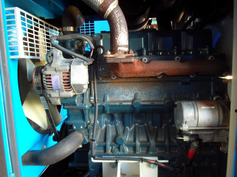 DCA-25LSK 25KVA 中古発電機 デンヨー ワンタッチ切替方式3電源機